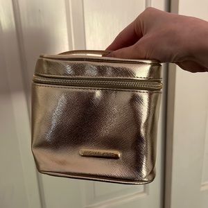 Michael kors makeup bag